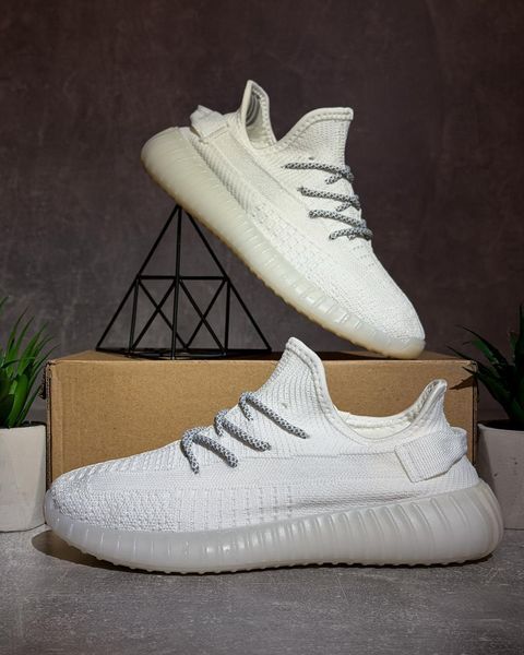 Білі Yeezy Boost 350 5900-1645780 фото